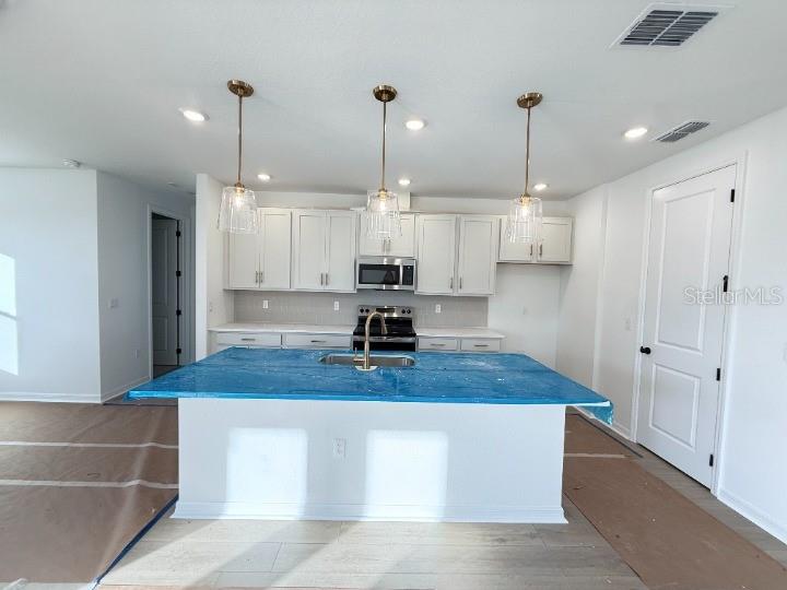 TRAILSIDE - Residential