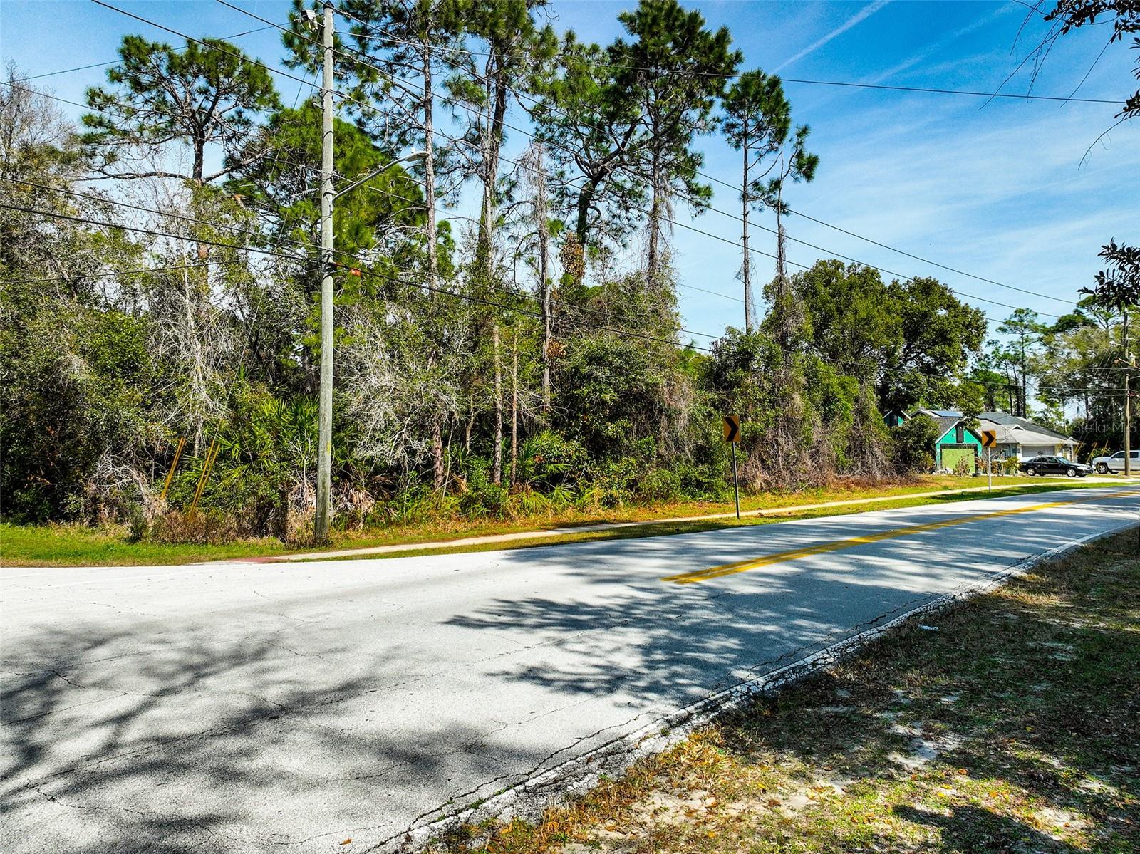 DELTONA LAKES UNIT 20 - Land