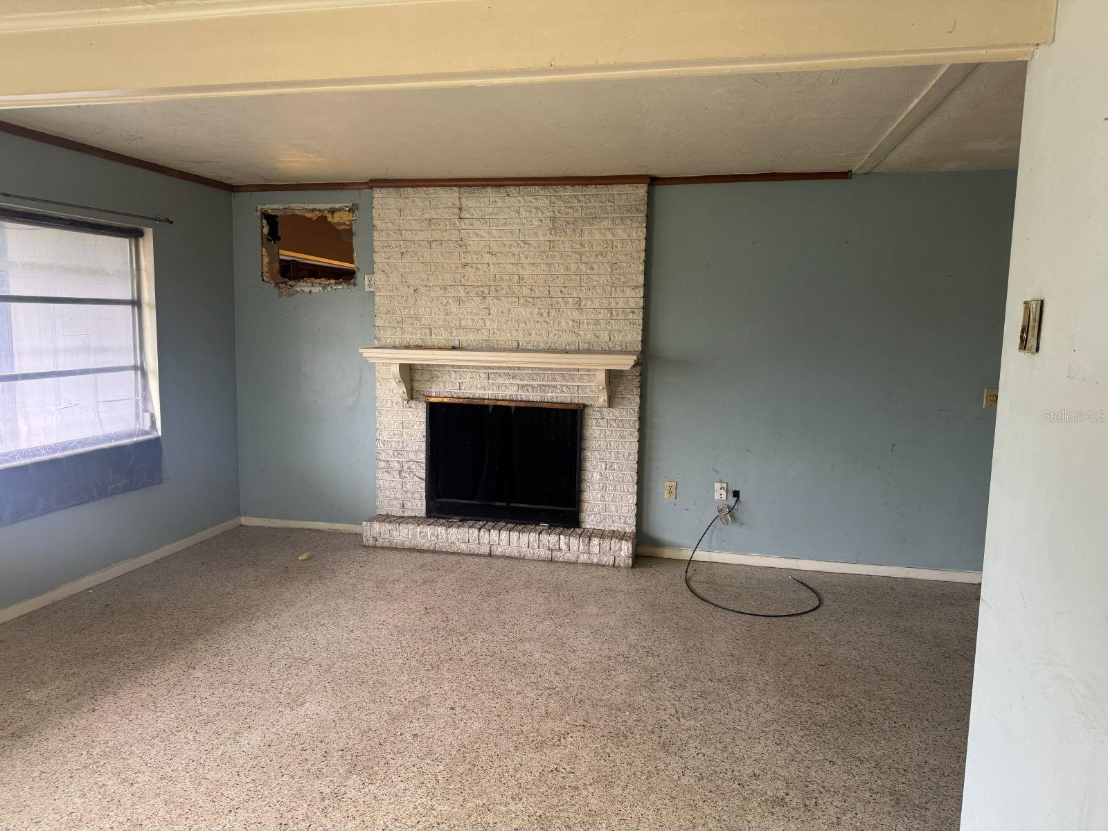 BREEZEWOOD PARK UNIT 01 - Residential