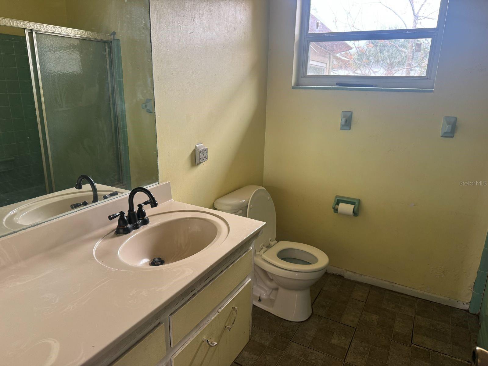 BREEZEWOOD PARK UNIT 01 - Residential