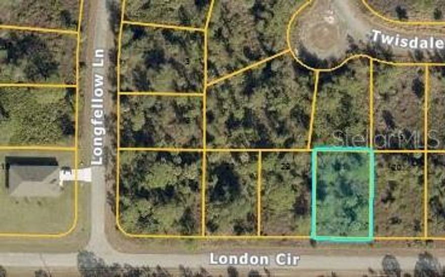 This vacant residential lot on London Circle in North Port, FL offers an excellent opportunity to build your dream home in a growing and desirable area. Located on a paved street with nearby electric, the property is suitable for future development and will require well and septic.
Surrounded by newer construction and established homes, this lot is ideal for a single-family residence or as a long-term investment. Conveniently situated near I-75, shopping, dining, schools, and local attractions, London Circle provides easy access to everyday necessities while maintaining a peaceful residential setting.
