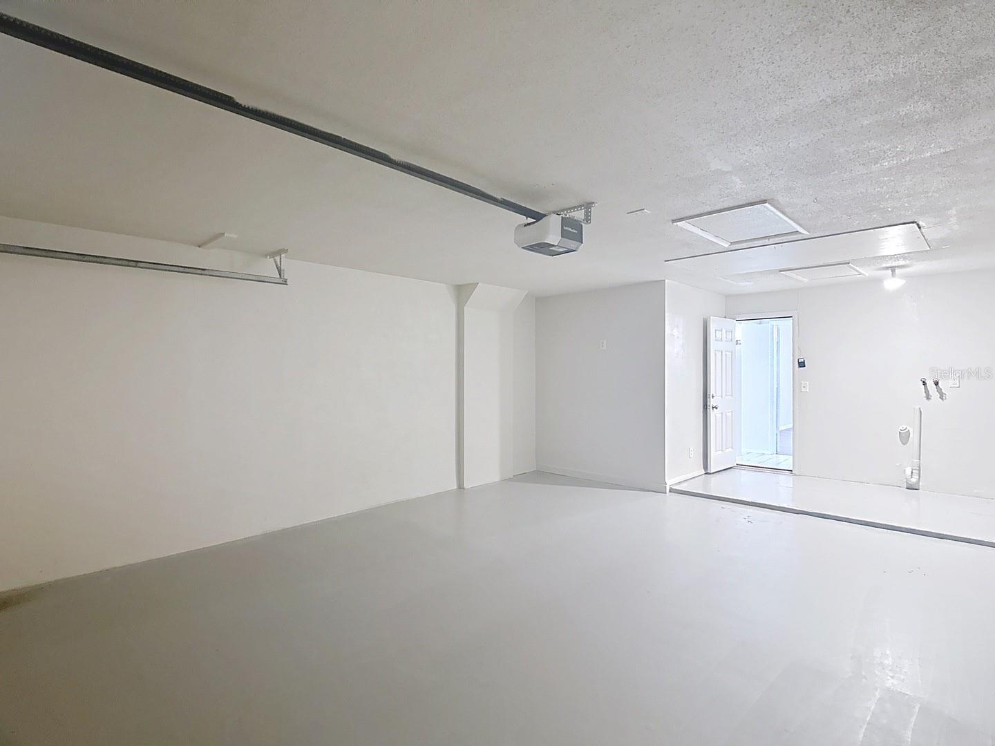 OAKHURST ACRES 3RD ADD - Residential