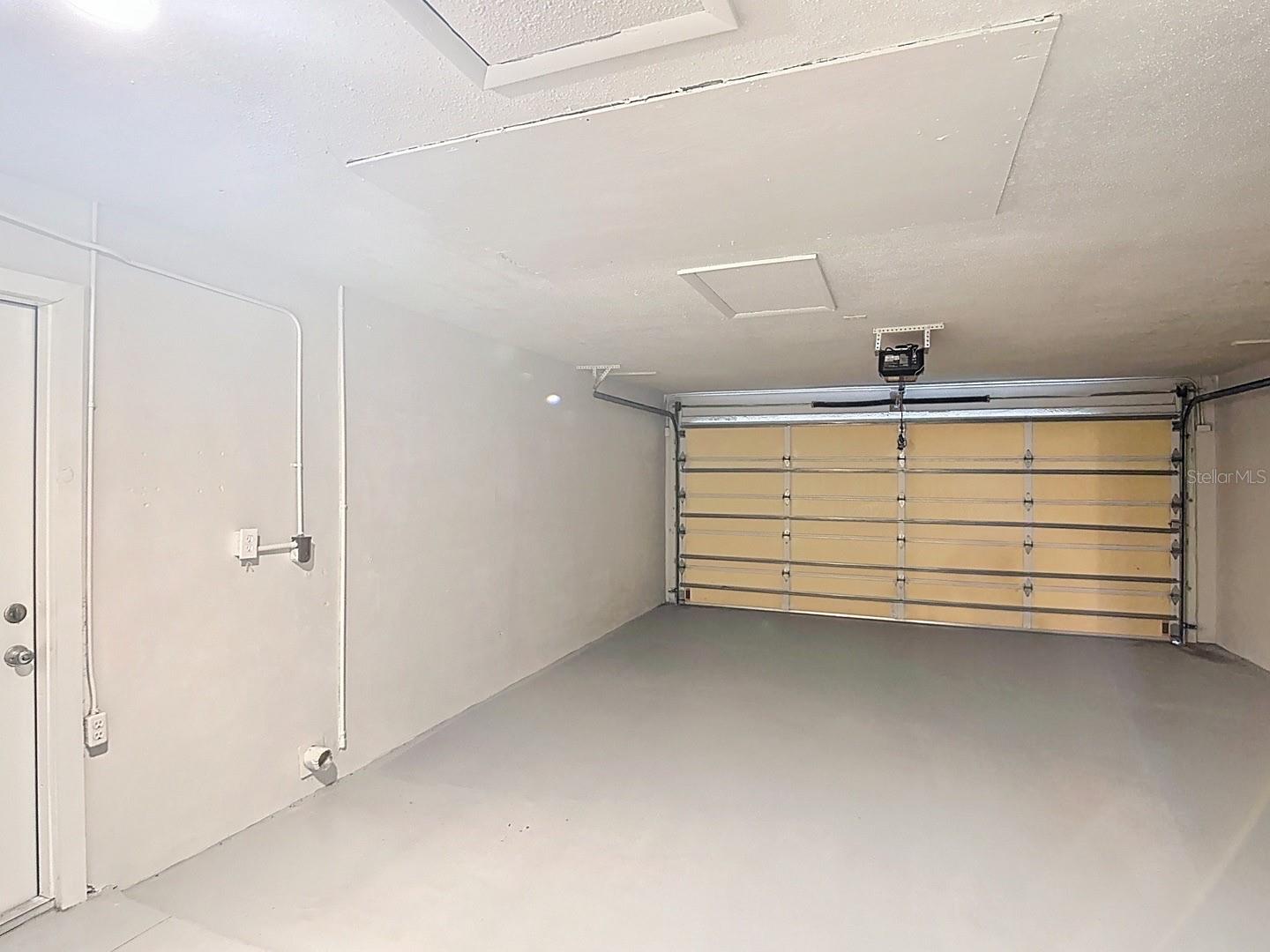 OAKHURST ACRES 3RD ADD - Residential