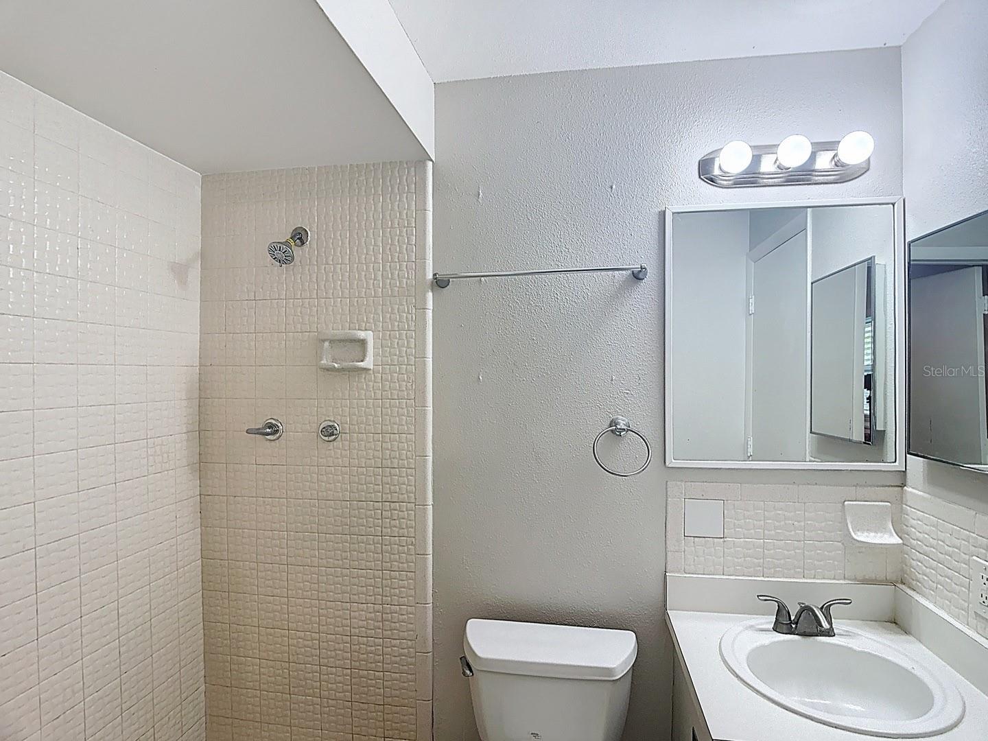 OAKHURST ACRES 3RD ADD - Residential