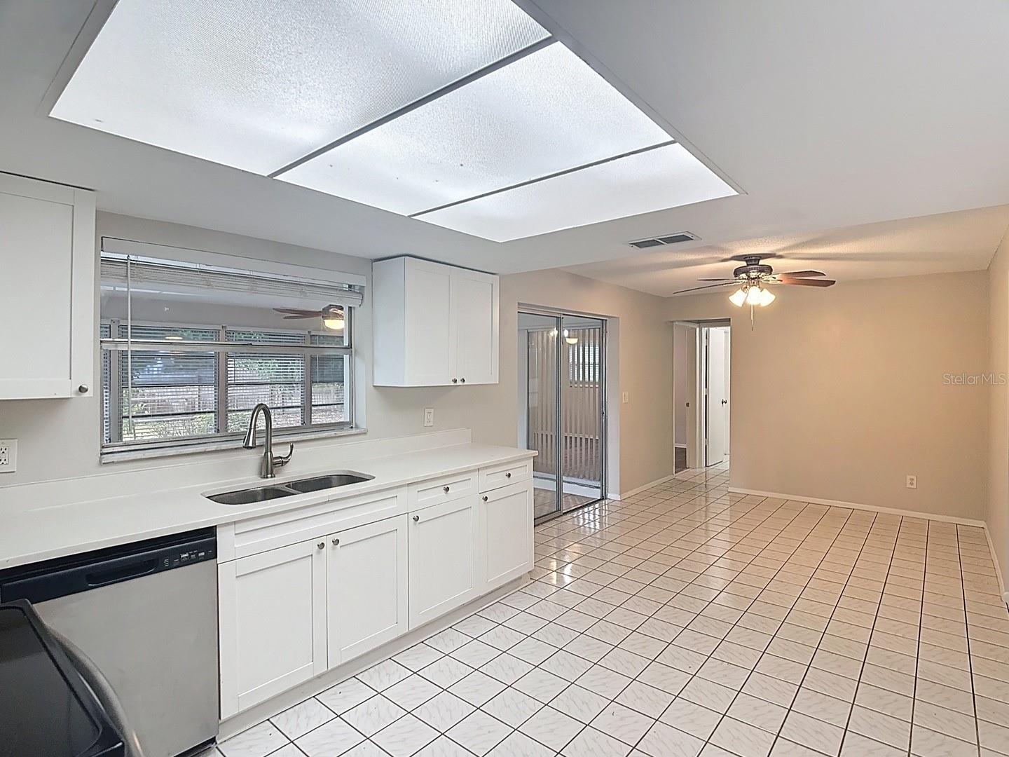 OAKHURST ACRES 3RD ADD - Residential