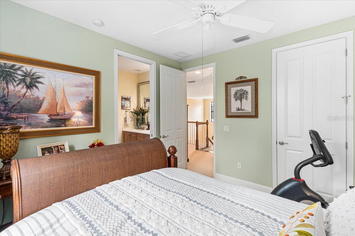 BOUGAINVILLEA PLACE - Residential