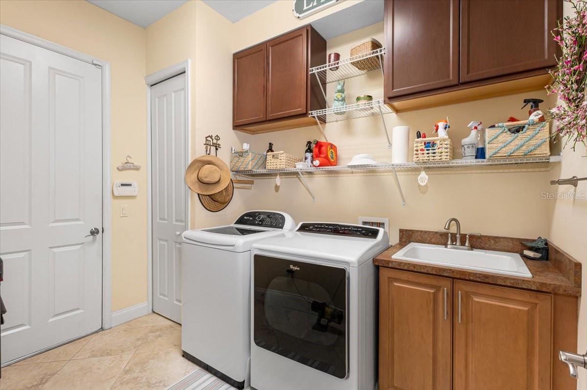 BOUGAINVILLEA PLACE - Residential