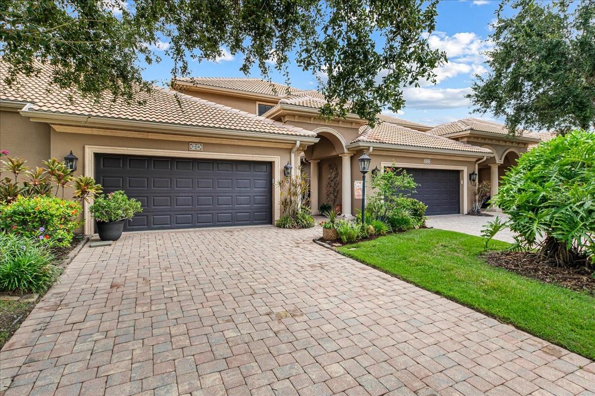 BOUGAINVILLEA PLACE - Residential