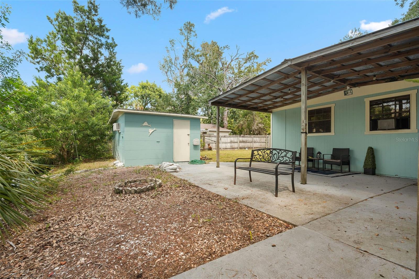 PALM GROVE COLONY - Residential