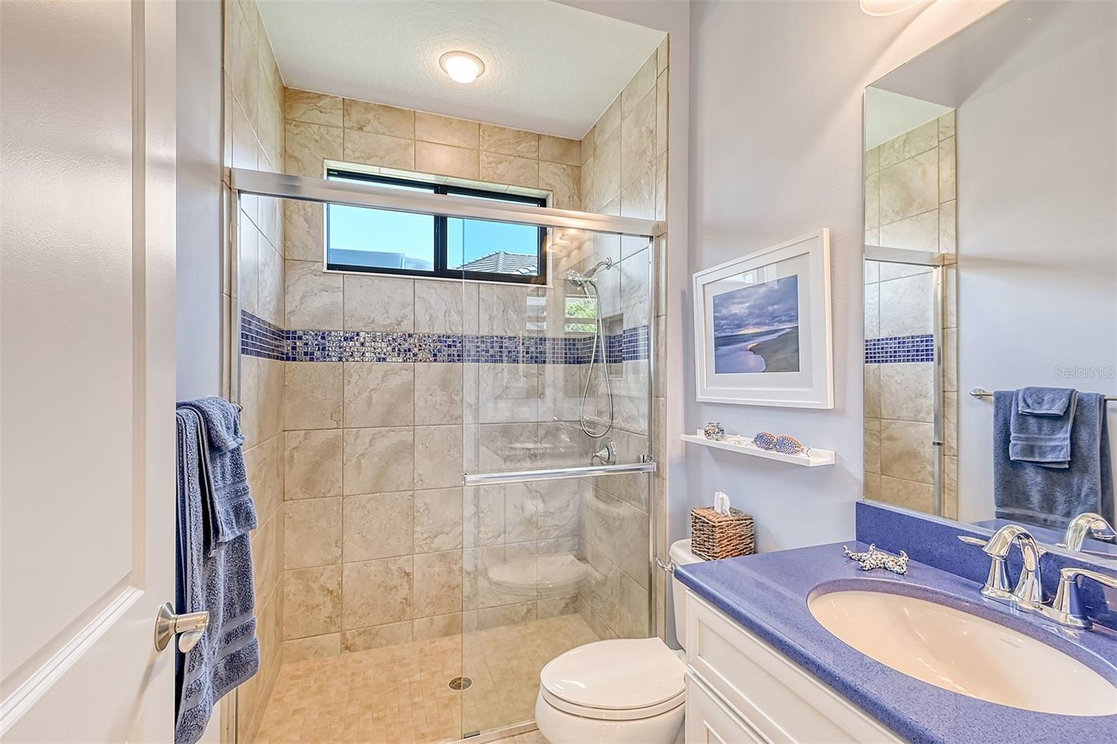 RIVERDALE - Residential