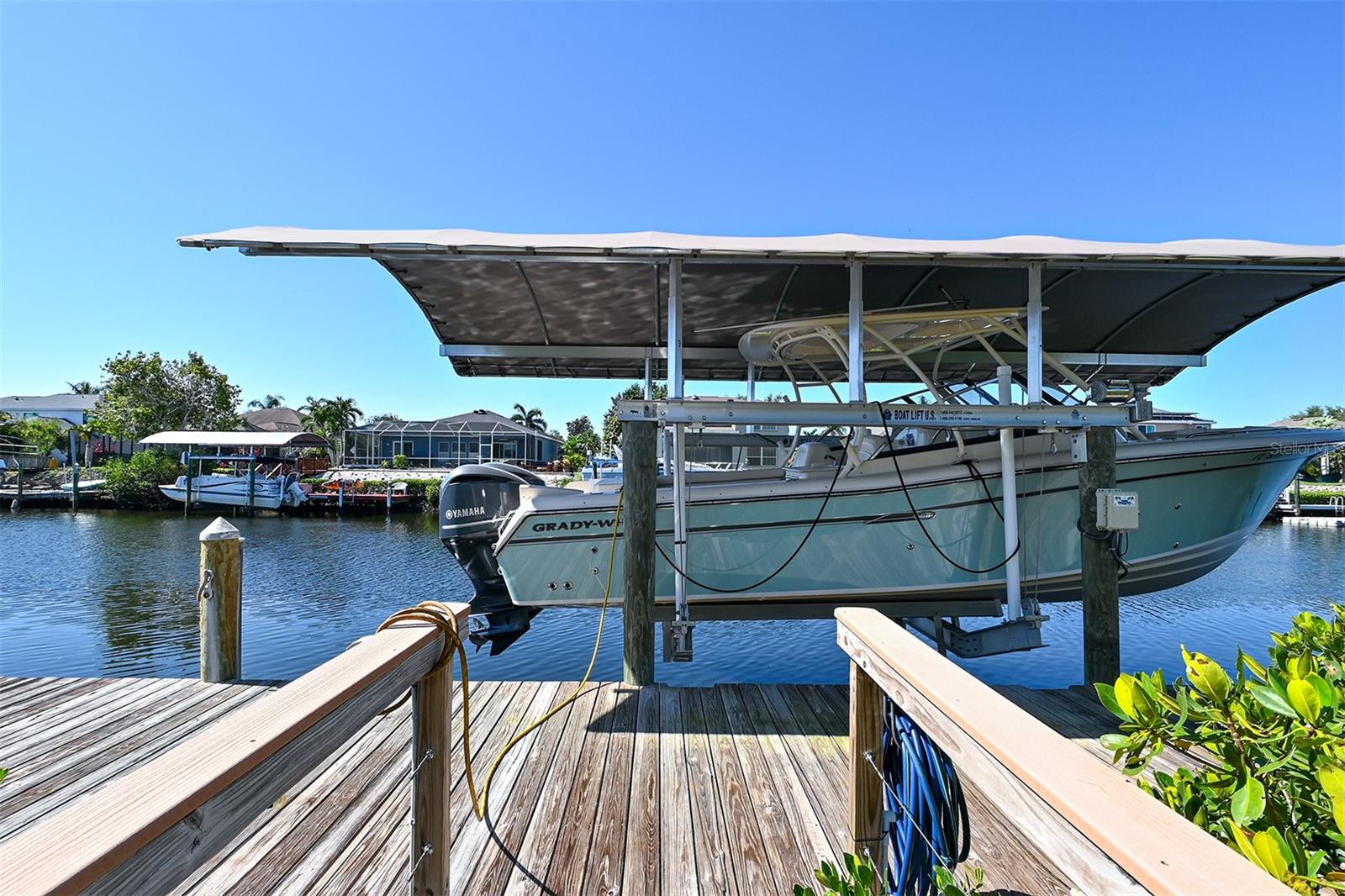 RIVERDALE - Residential