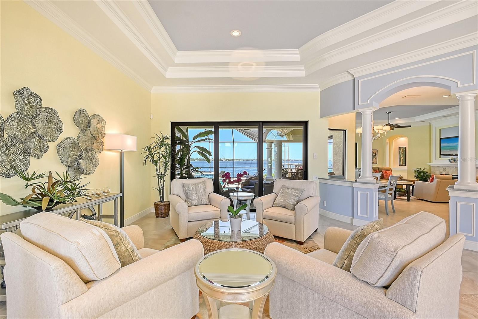 RIVERDALE - Residential