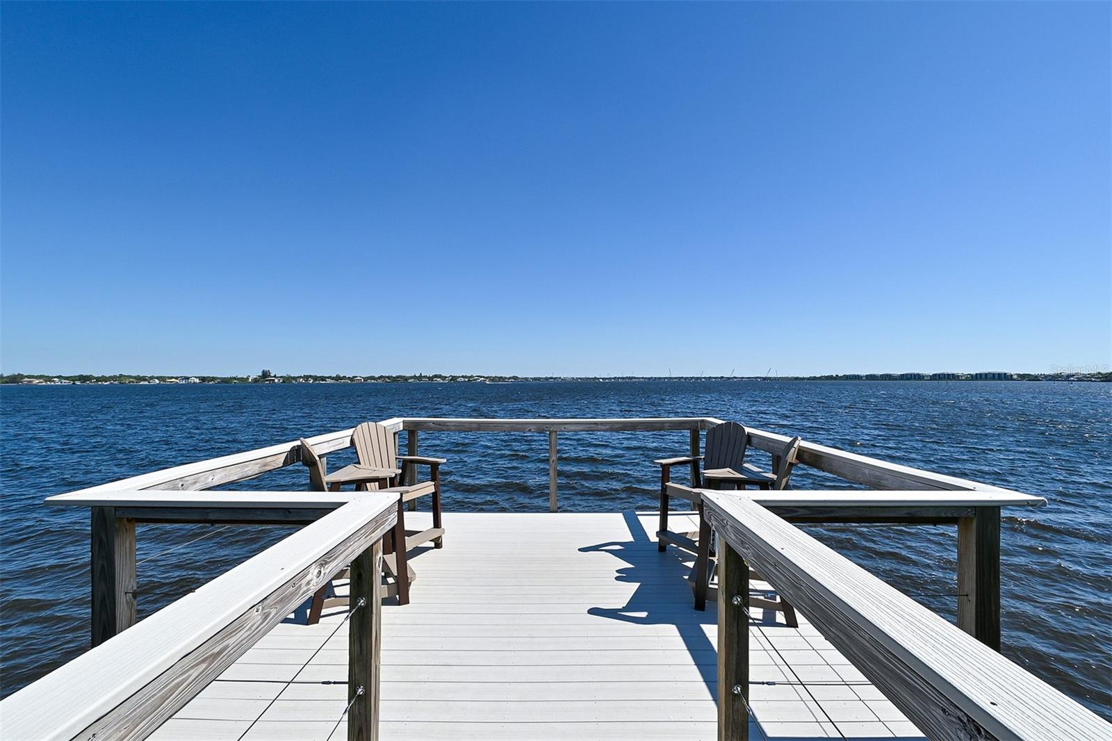 RIVERDALE - Residential