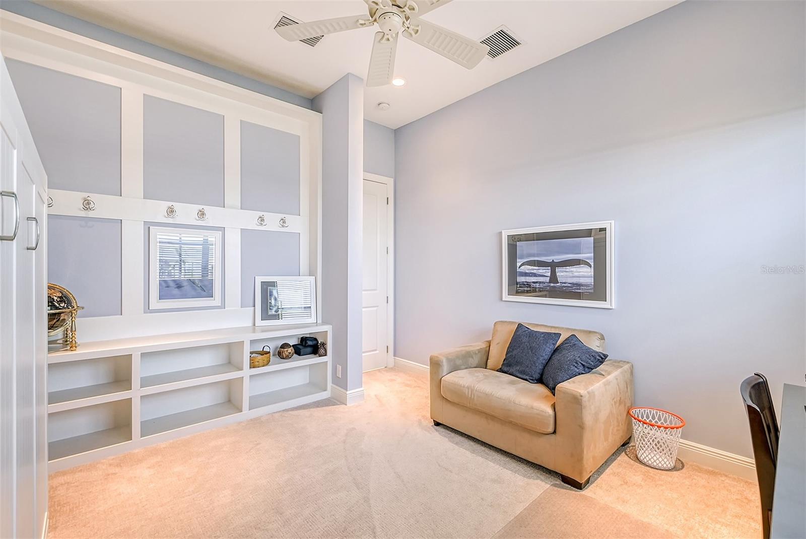 RIVERDALE - Residential