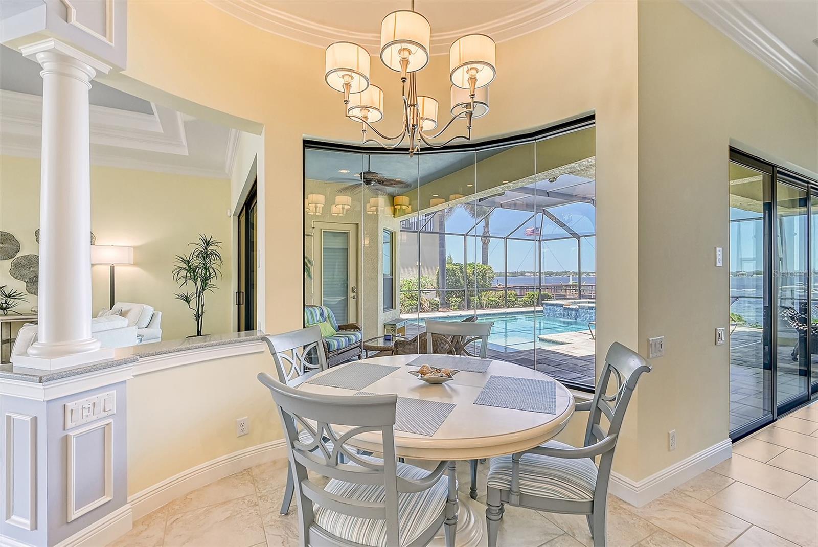 RIVERDALE - Residential