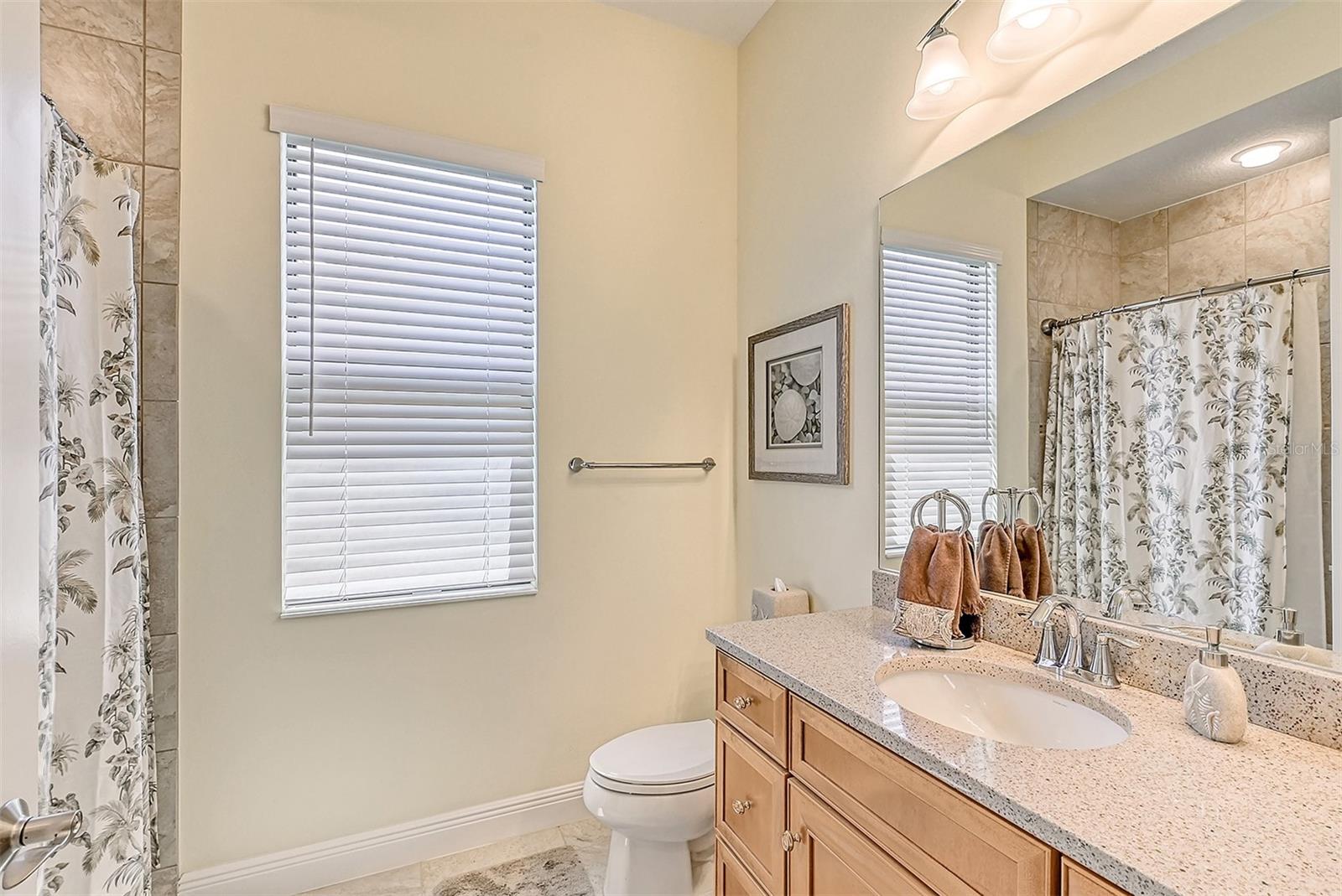 RIVERDALE - Residential