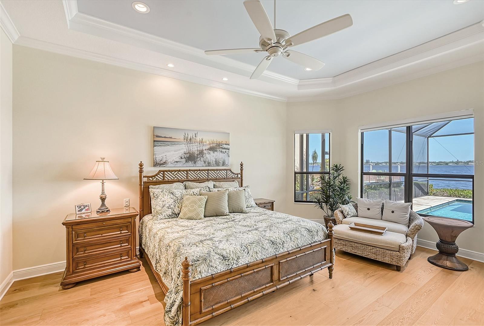 RIVERDALE - Residential