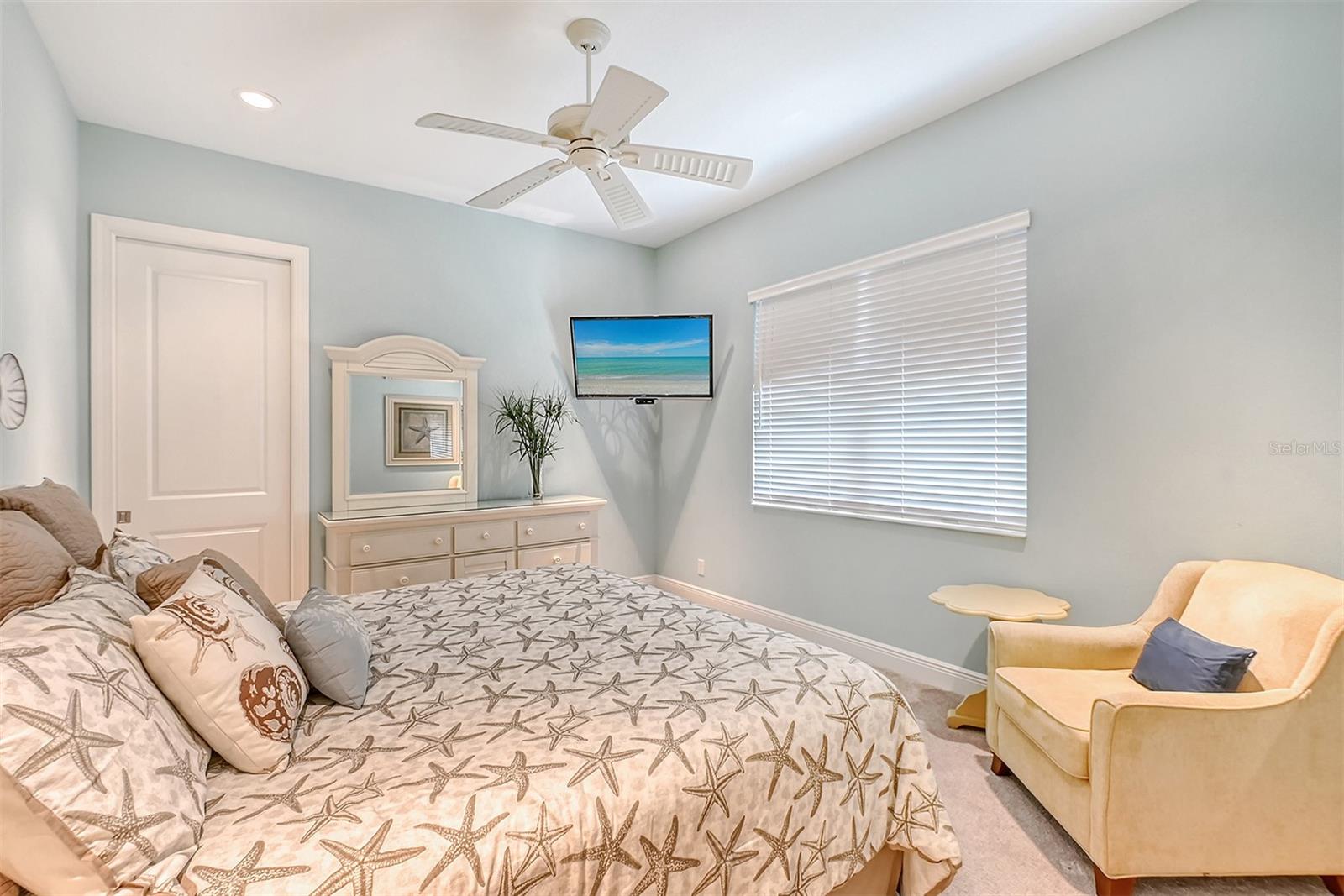 RIVERDALE - Residential