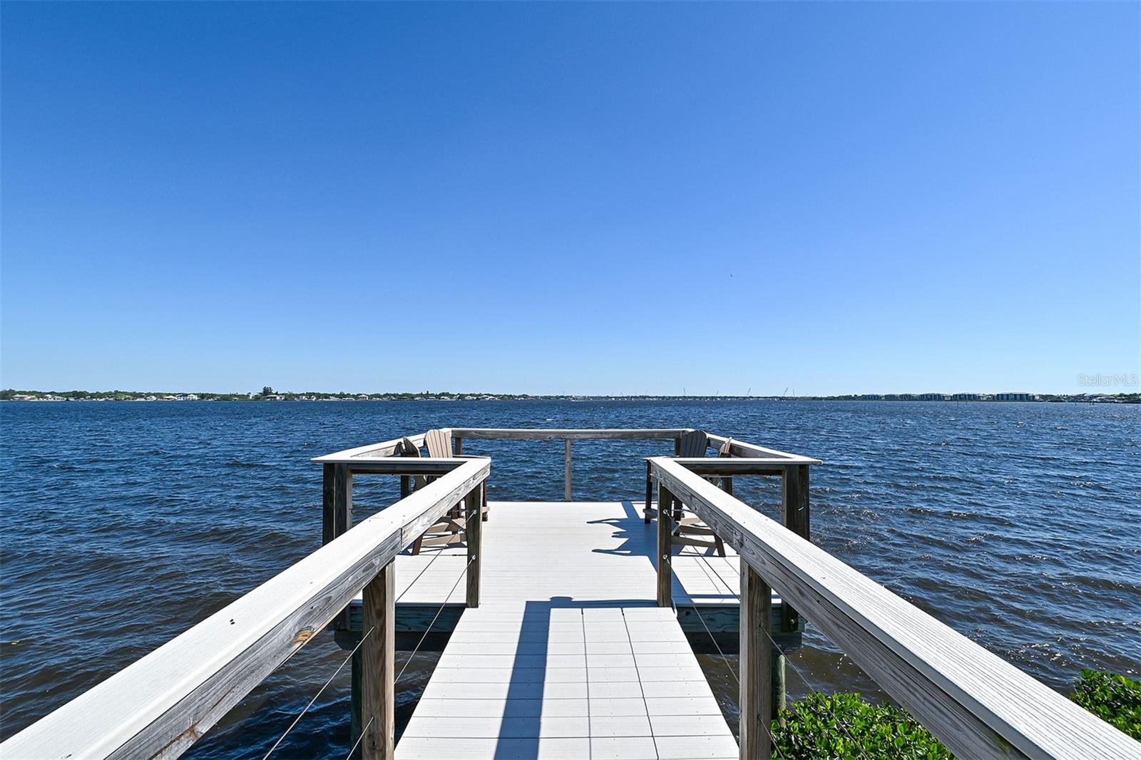 RIVERDALE - Residential