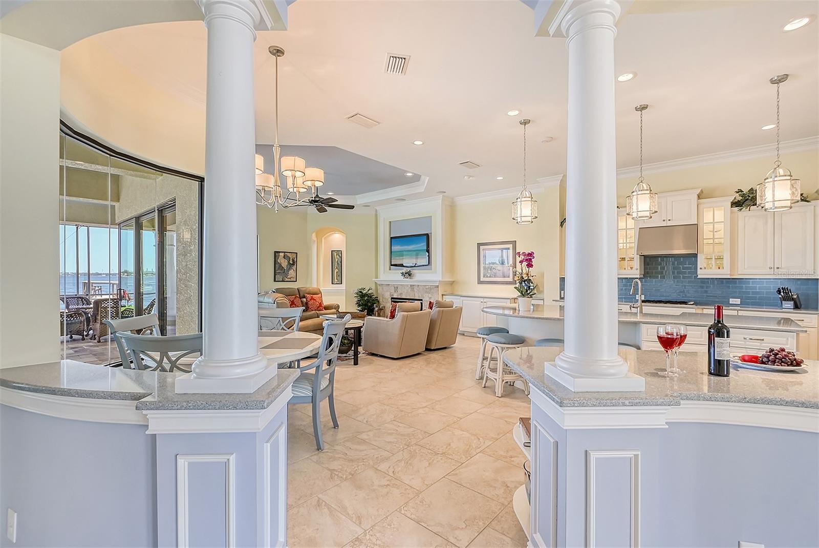 RIVERDALE - Residential