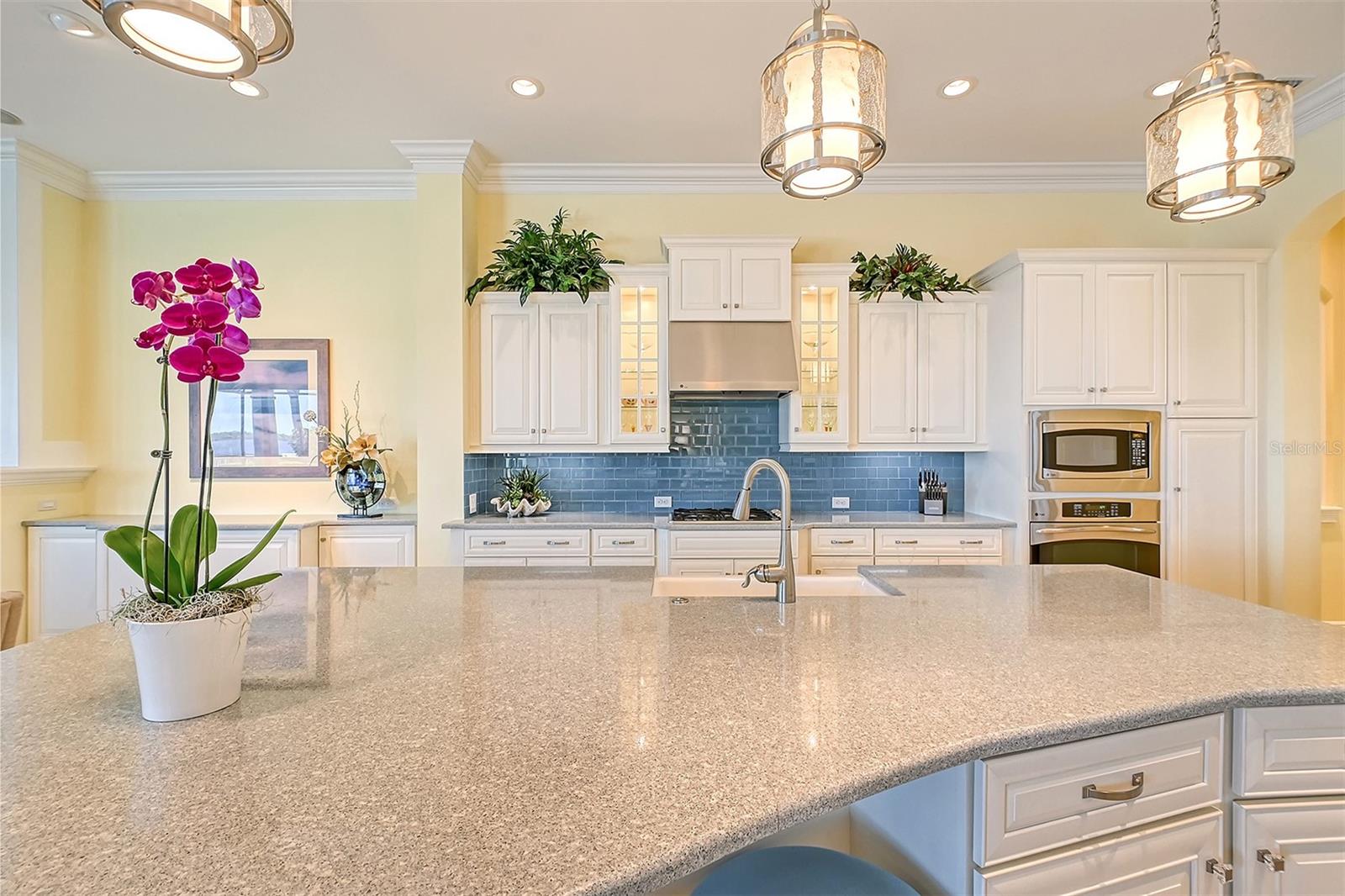 RIVERDALE - Residential