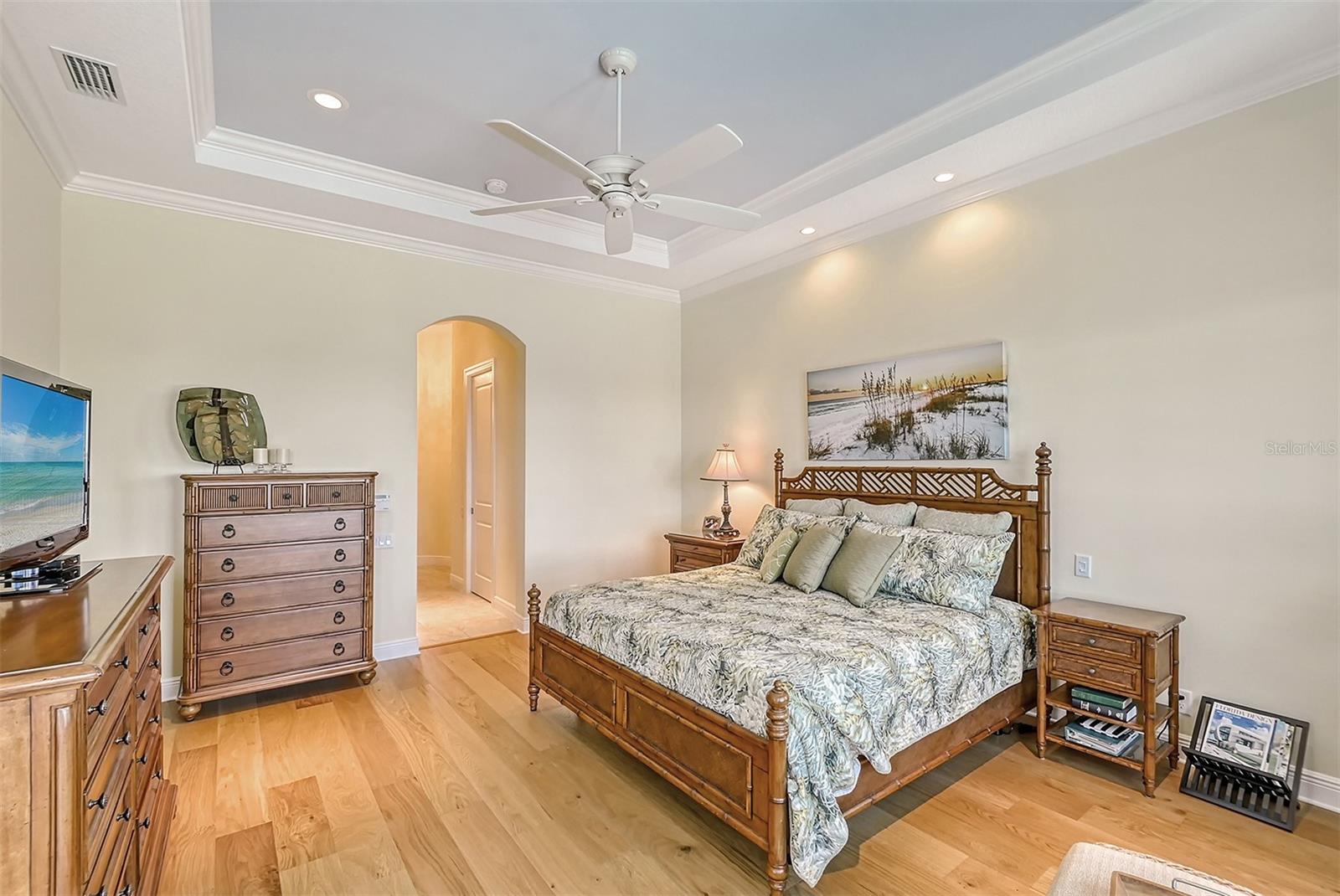 RIVERDALE - Residential