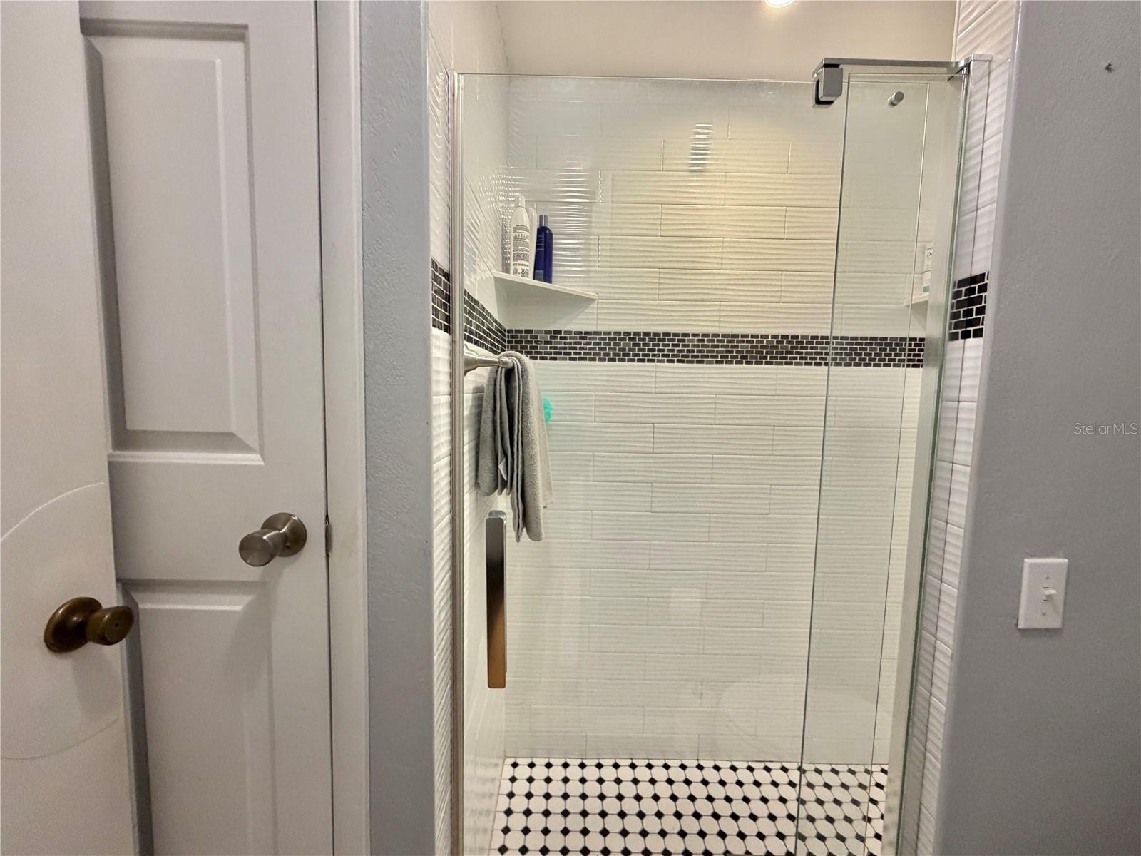 HAWTHORNE AT LEESBURG A COOP - Residential