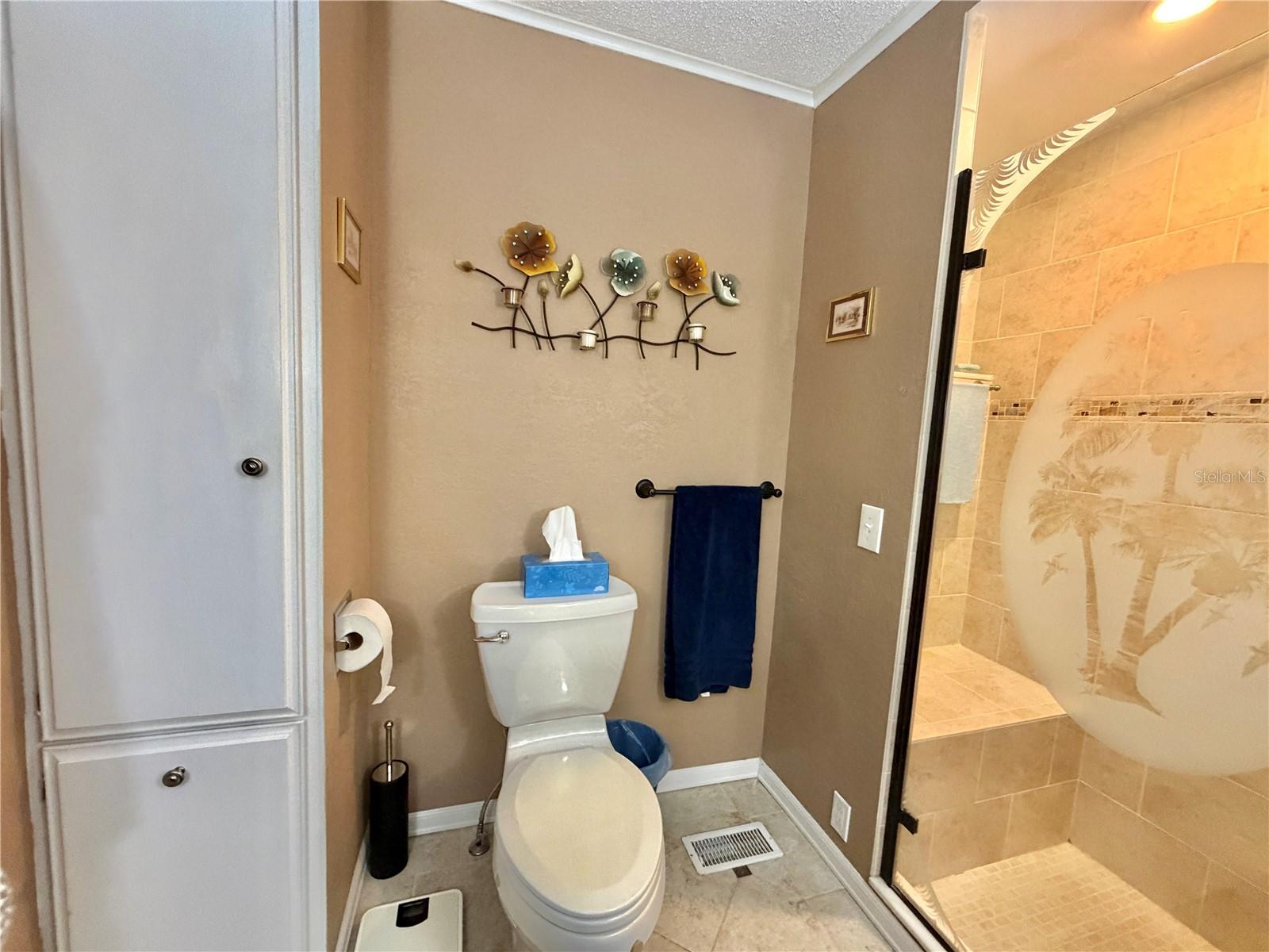 HAWTHORNE AT LEESBURG A COOP - Residential