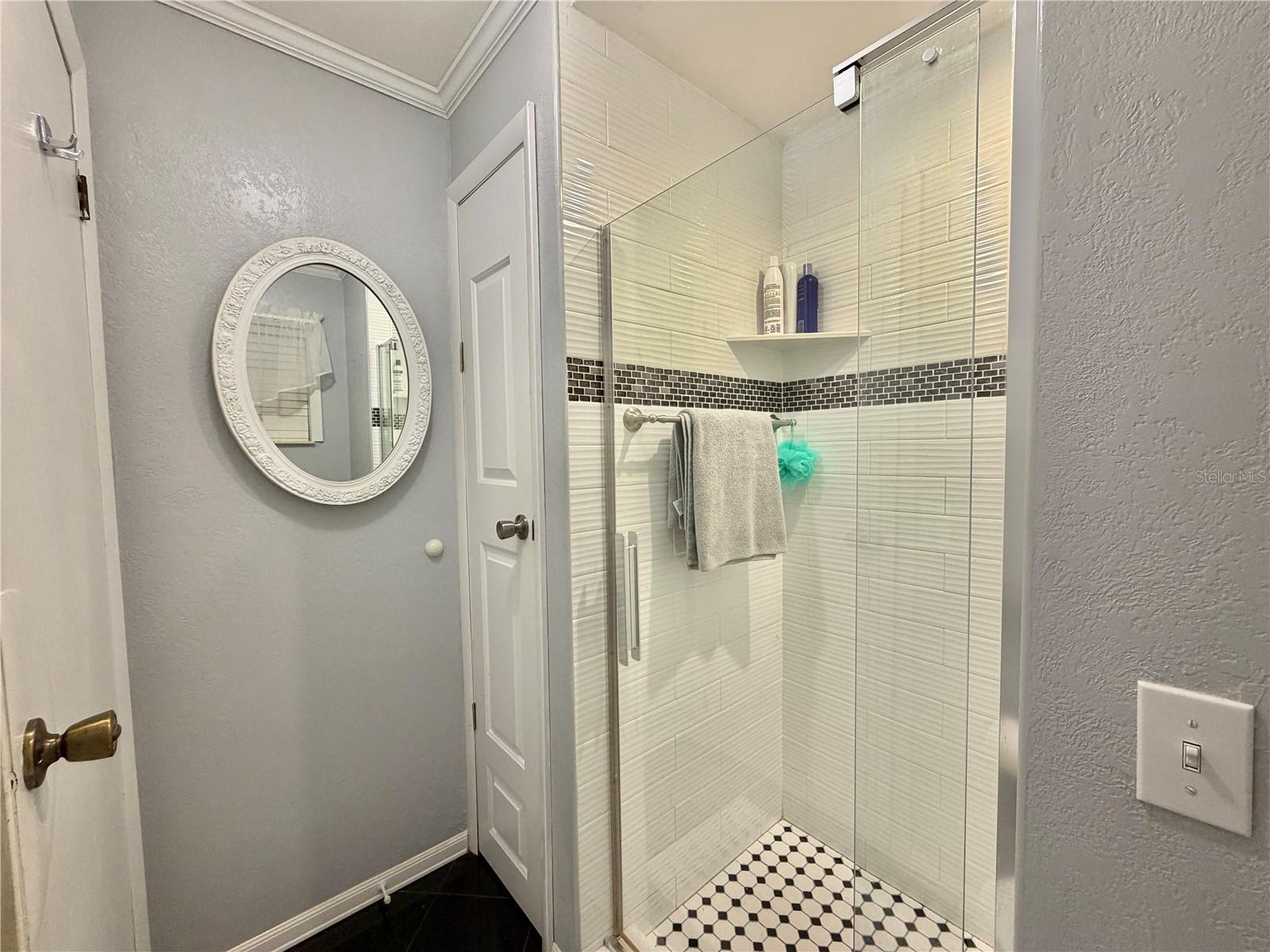 HAWTHORNE AT LEESBURG A COOP - Residential