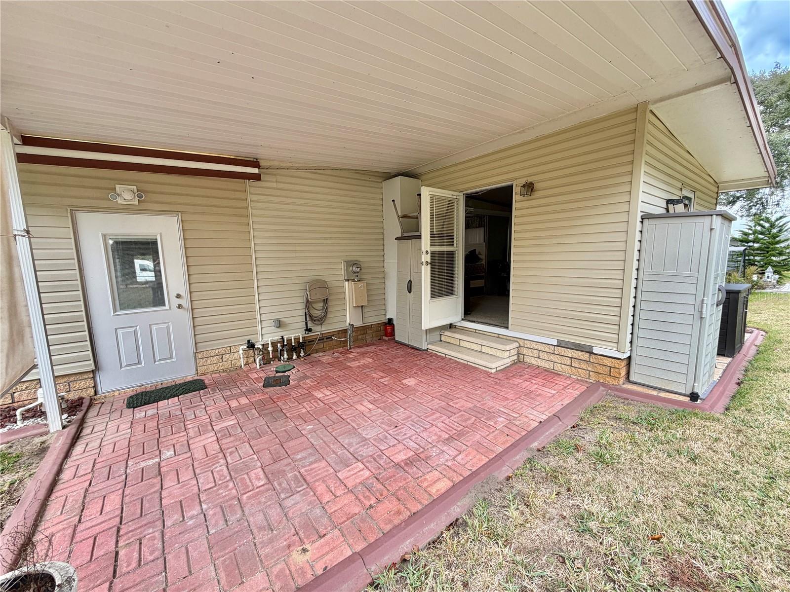 HAWTHORNE AT LEESBURG A COOP - Residential