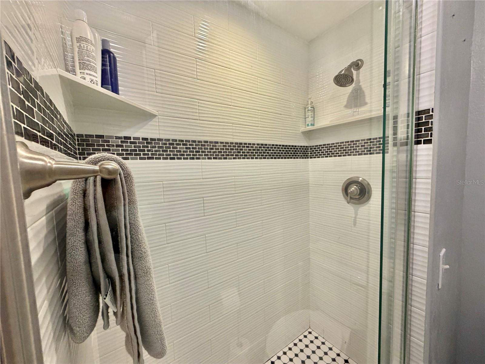 HAWTHORNE AT LEESBURG A COOP - Residential