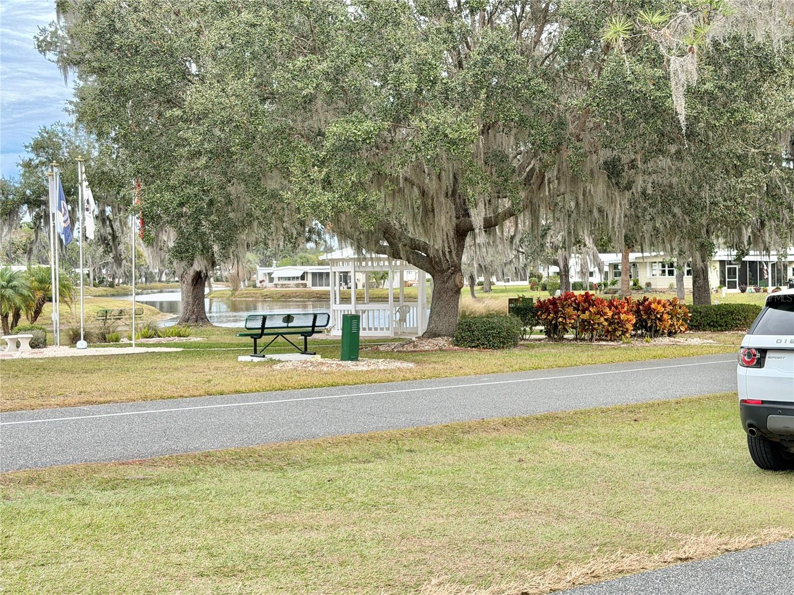 HAWTHORNE AT LEESBURG A COOP - Residential