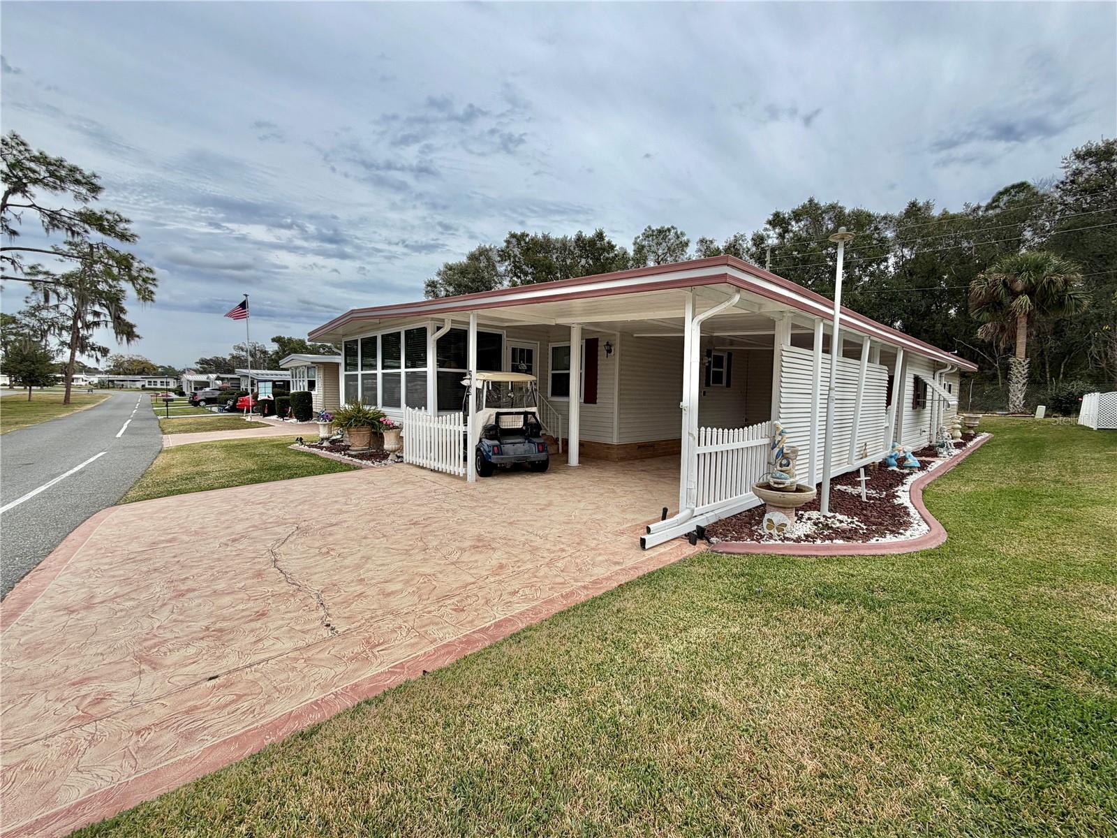 HAWTHORNE AT LEESBURG A COOP - Residential