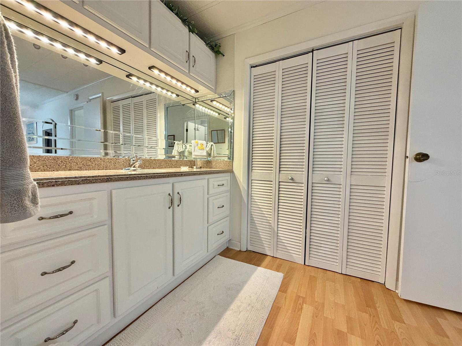 HAWTHORNE AT LEESBURG A COOP - Residential