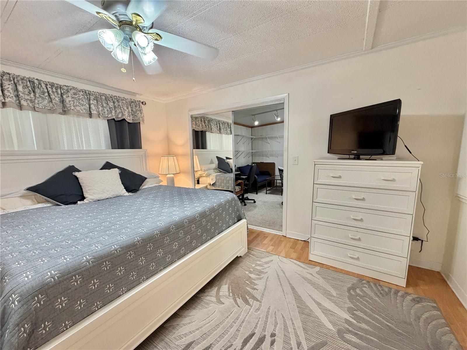 HAWTHORNE AT LEESBURG A COOP - Residential