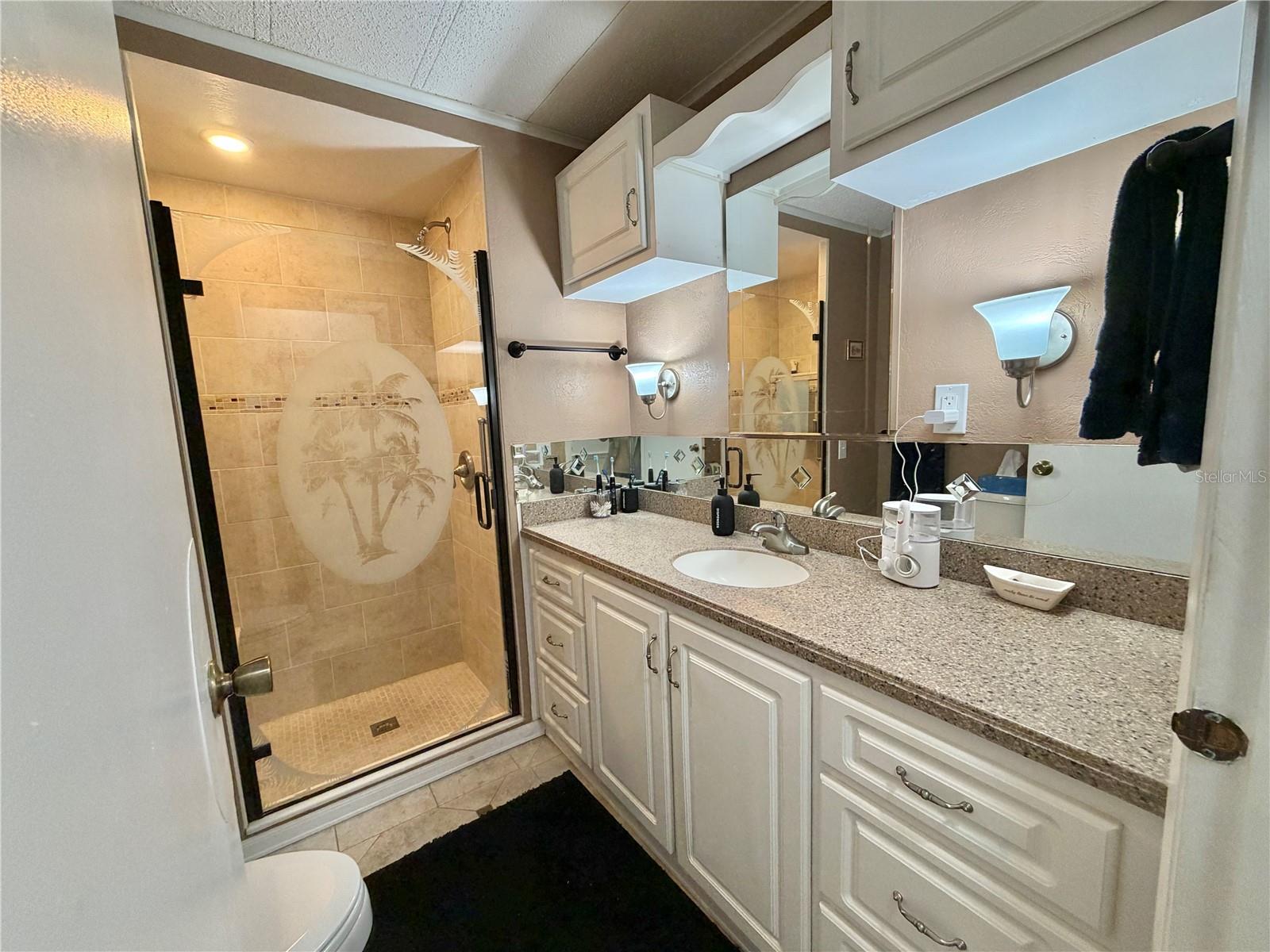 HAWTHORNE AT LEESBURG A COOP - Residential