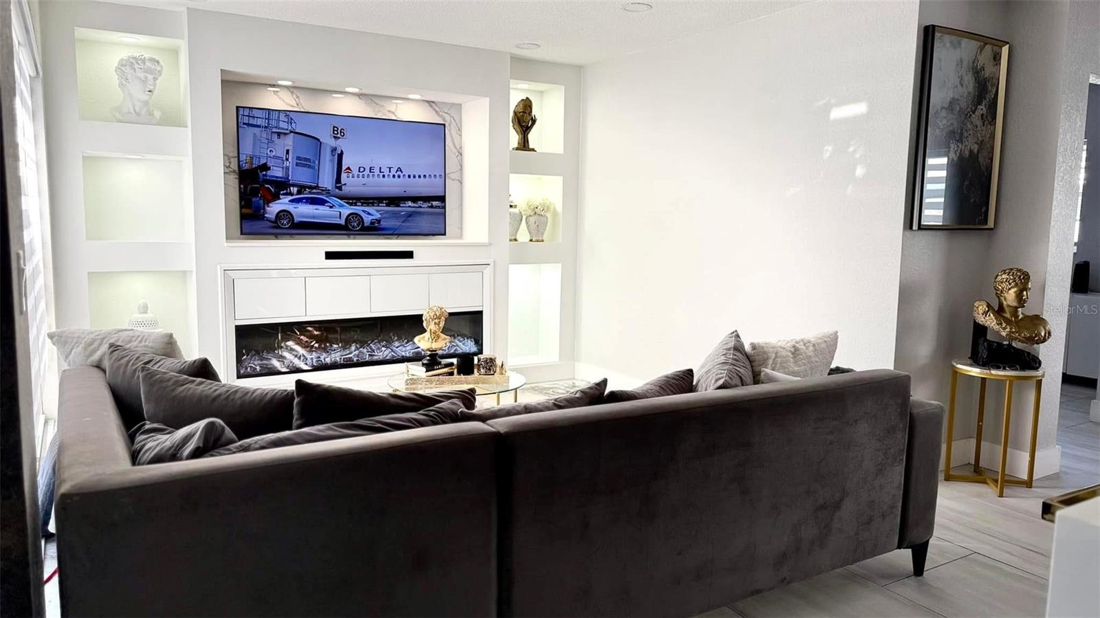 8503 WOODBRIDGE BOULEVARD