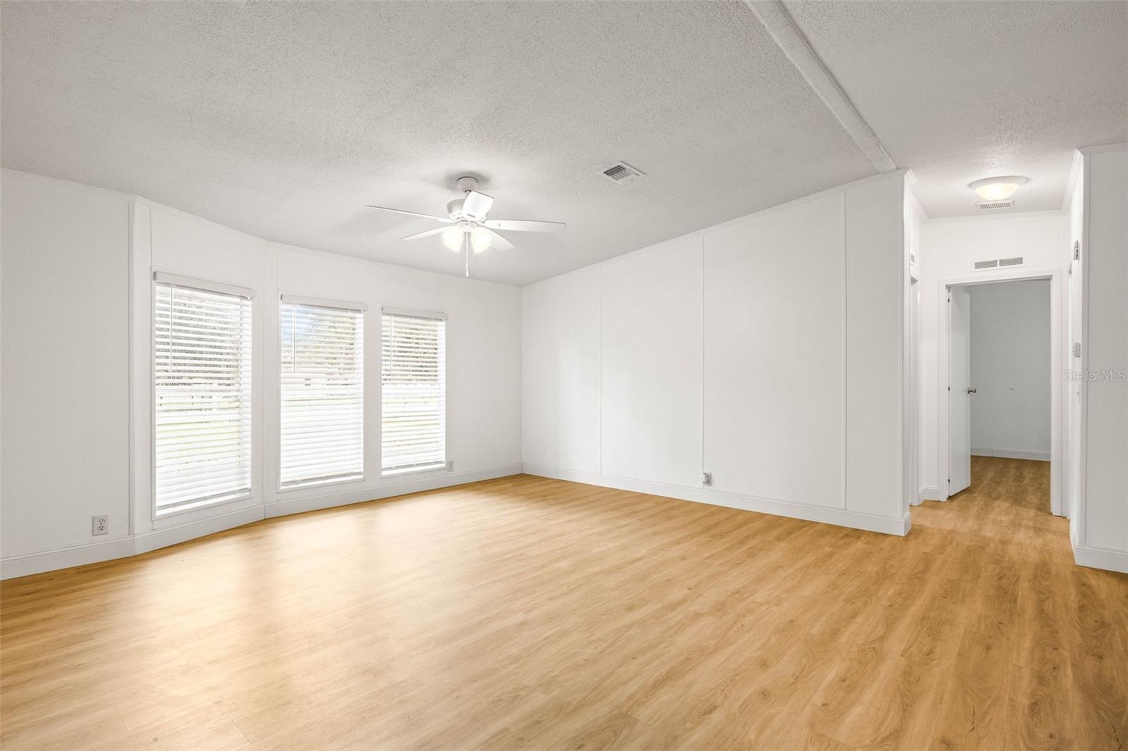 2811 PRITCHER MANOR COURT