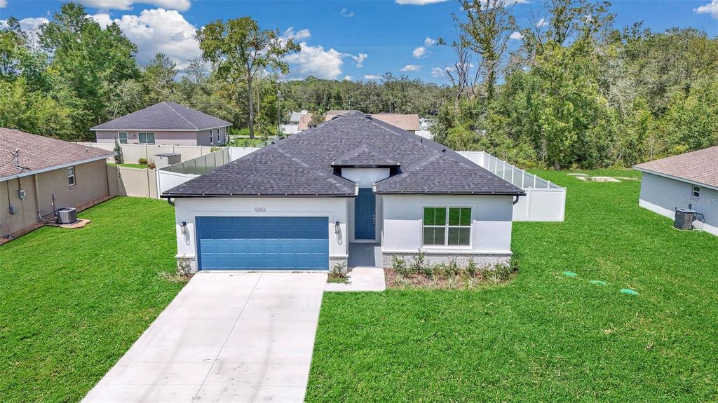 Photo of 9393 SE 158th Place, Summerfield, FL 34491 (MLS # OM721588)