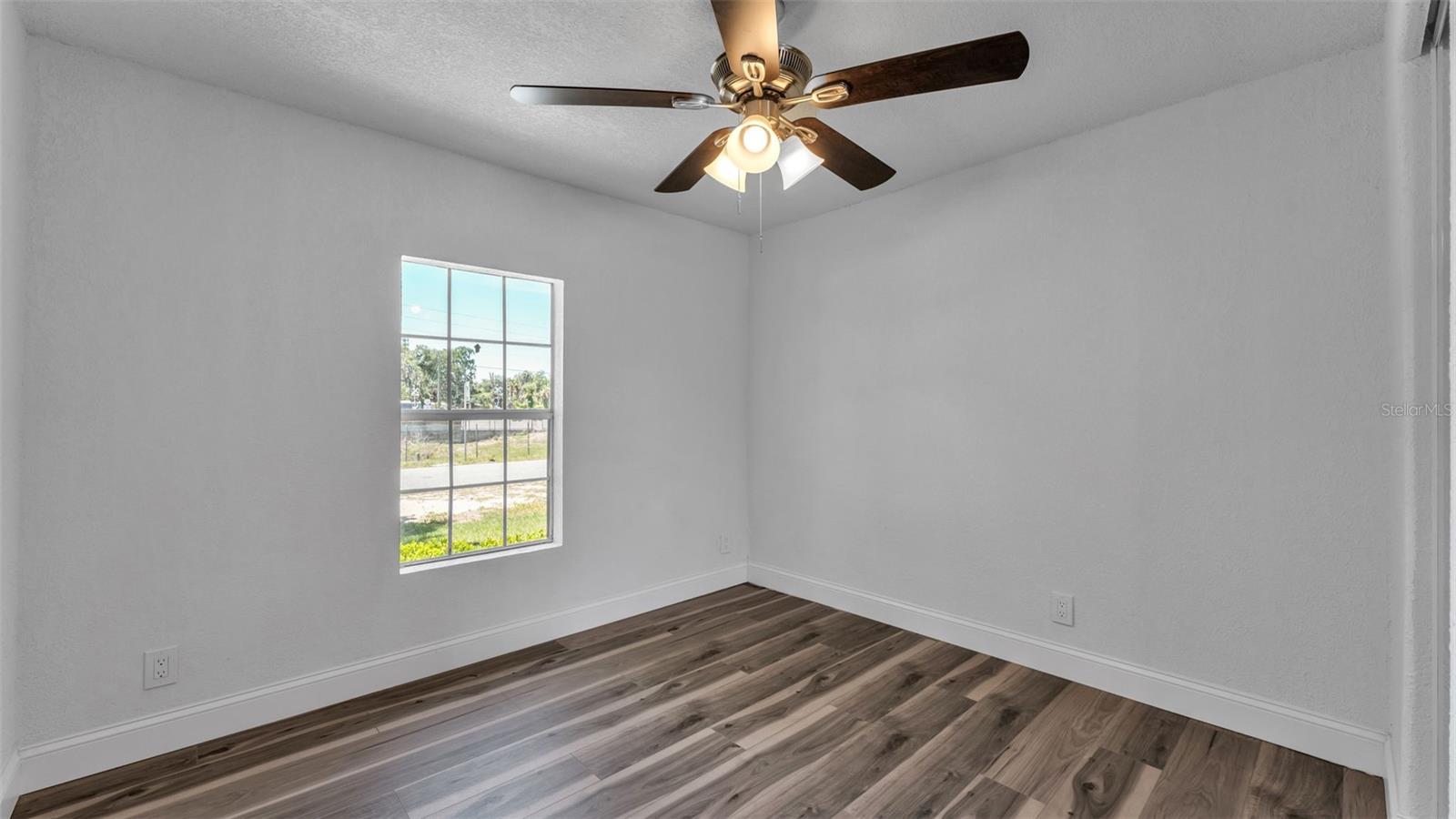 ROLLINGLEN PH 01 - Residential
