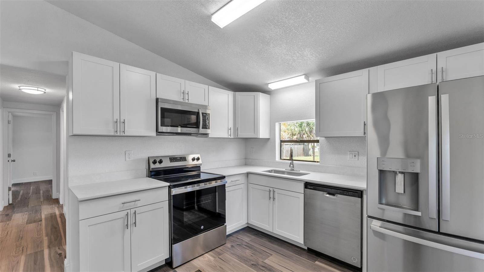 ROLLINGLEN PH 01 - Residential