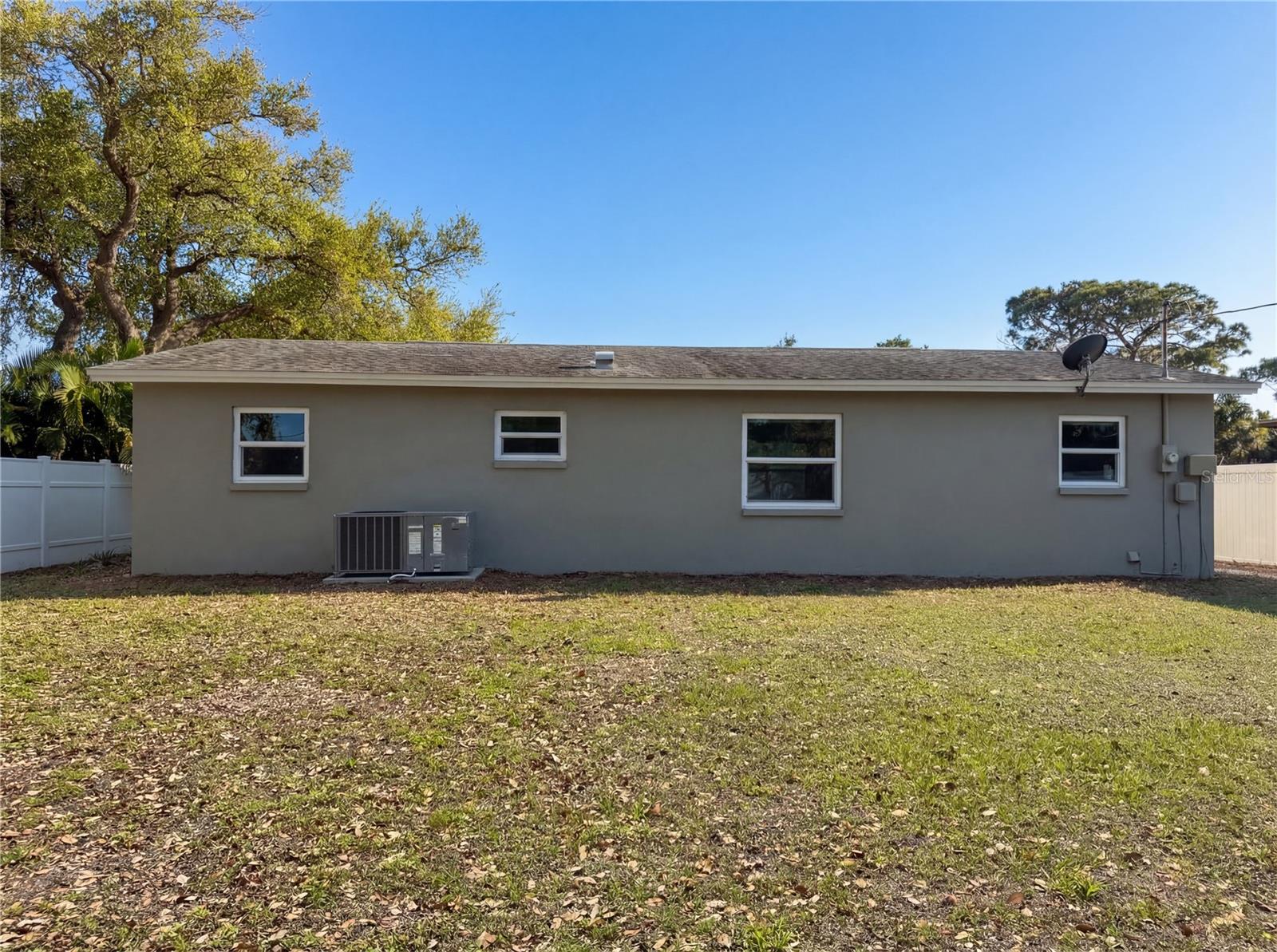 737 GULF COAST BOULEVARD