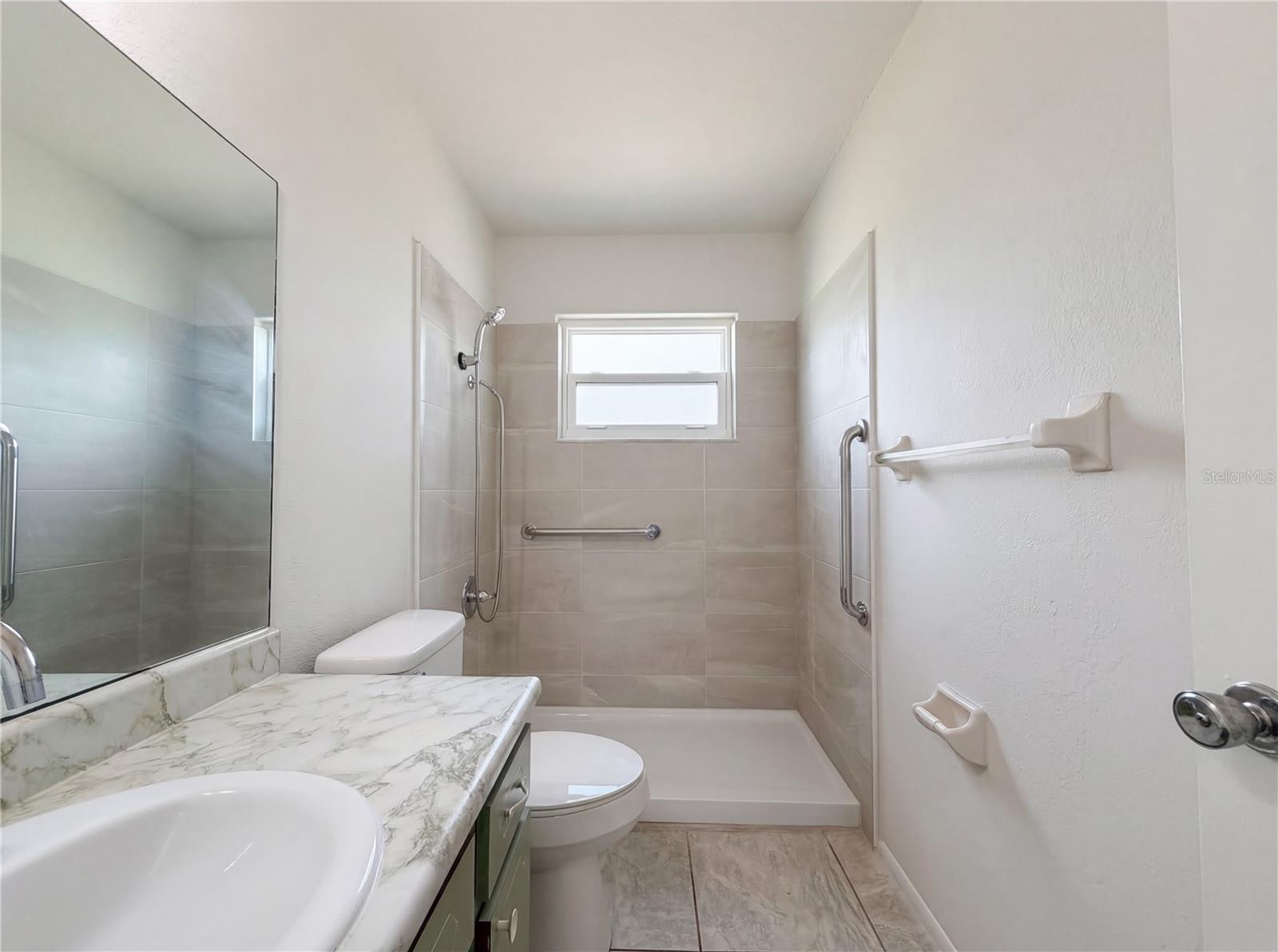 VENICE EDGEWOOD SEC OF - Residential