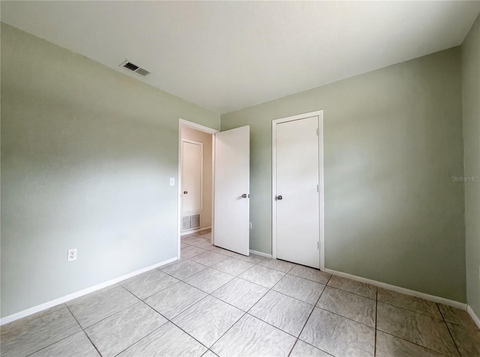 VENICE EDGEWOOD SEC OF - Residential