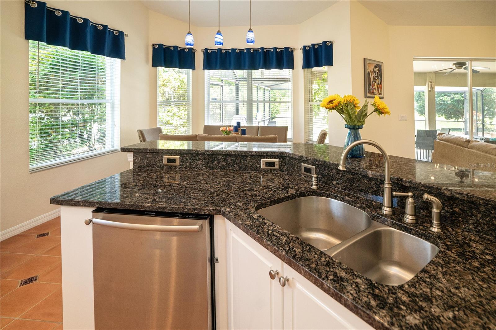 THOUSAND OAKS PH 01 - Residential