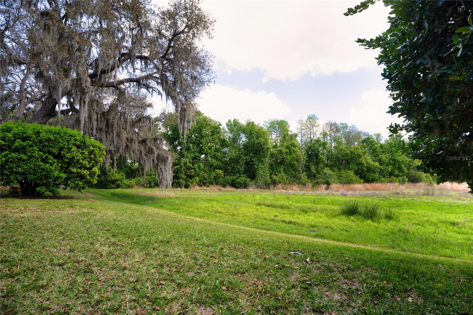 THOUSAND OAKS PH 01 - Residential