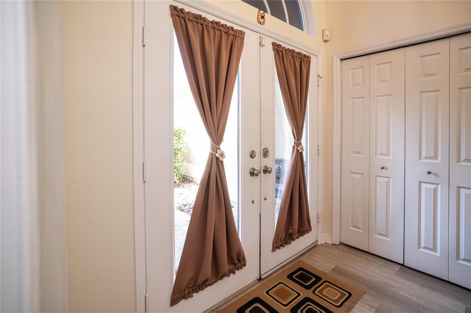 THOUSAND OAKS PH 01 - Residential