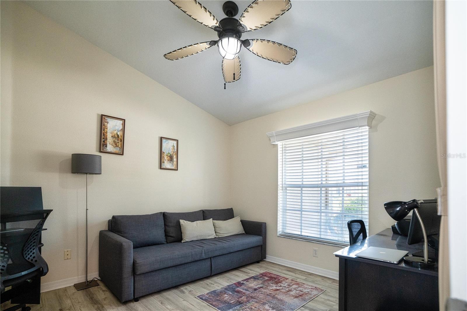 THOUSAND OAKS PH 01 - Residential