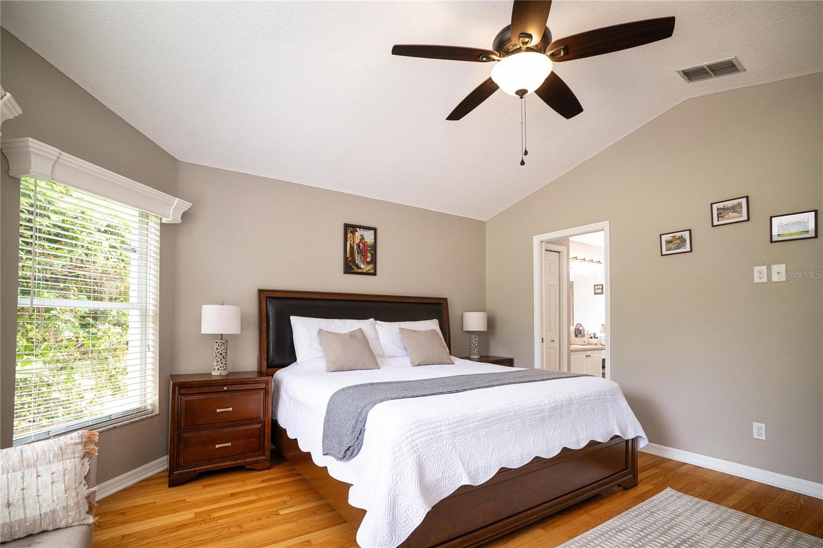 THOUSAND OAKS PH 01 - Residential