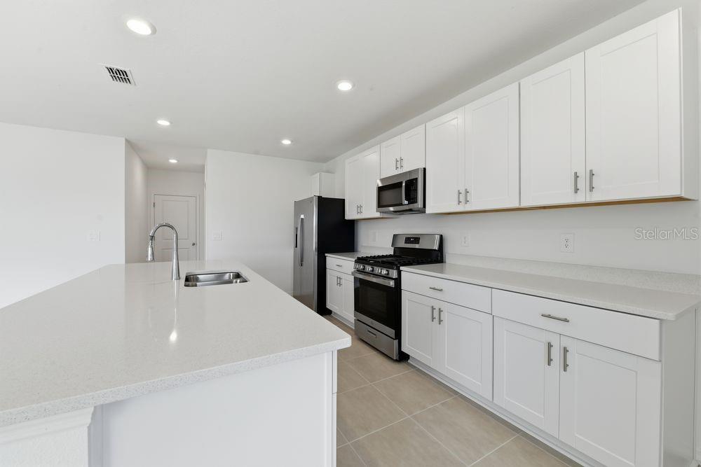 13235 COMMONS AVENUE